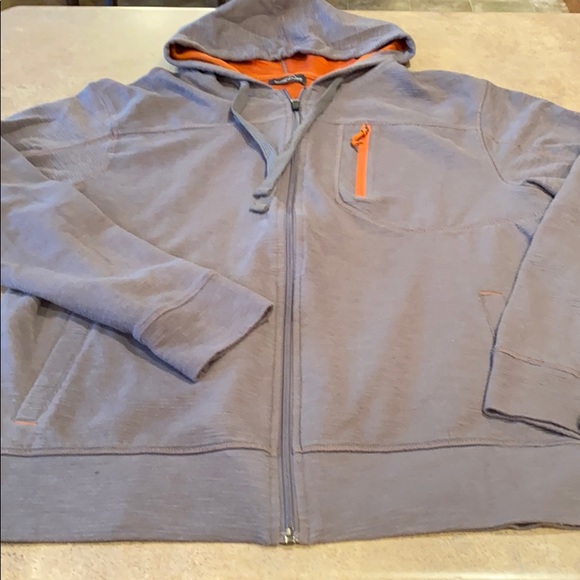 Men’s Eddie Bauer shirt size XL